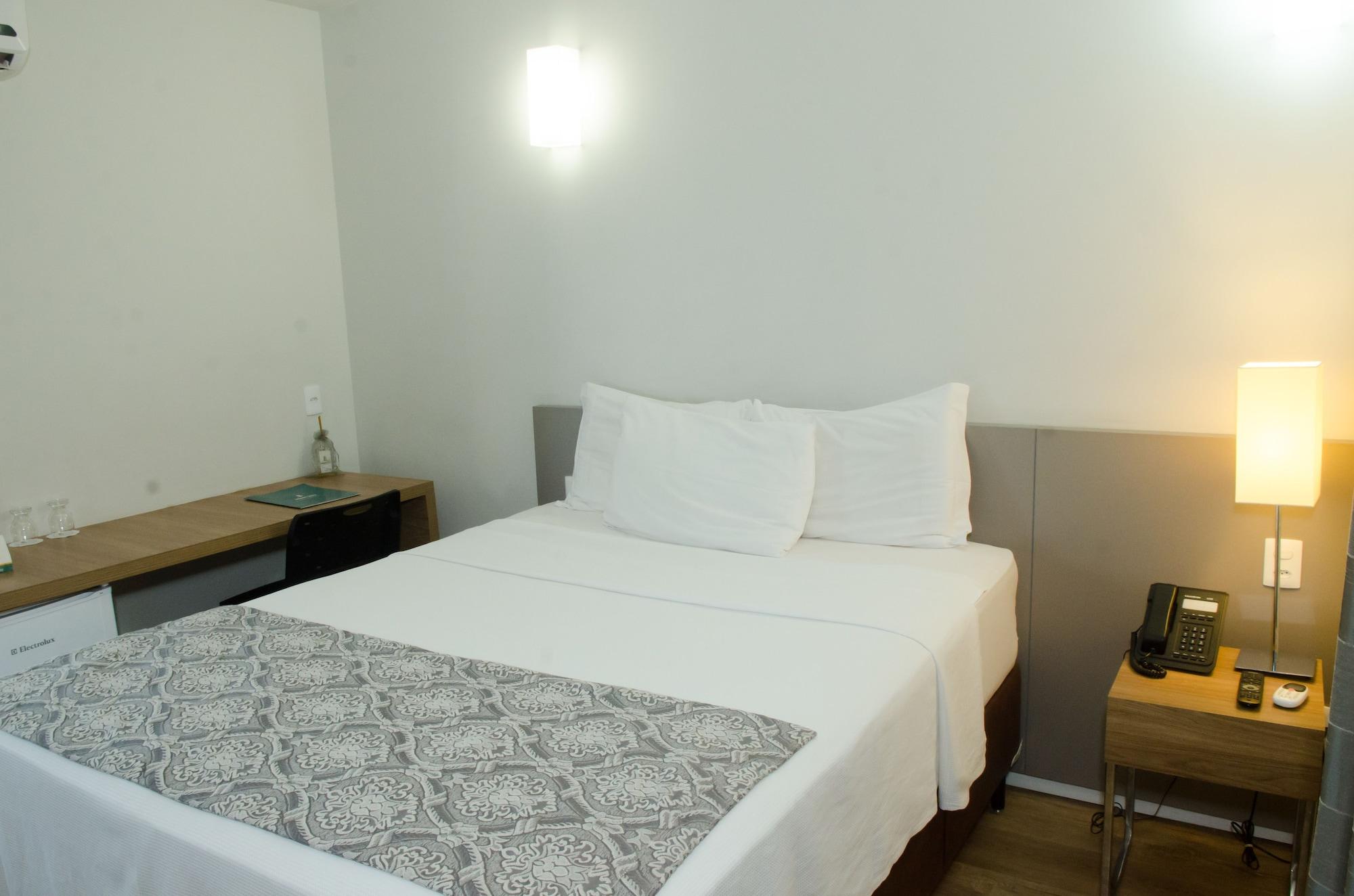 Hotel ímpar Suítes Expominas Belo Horizonte