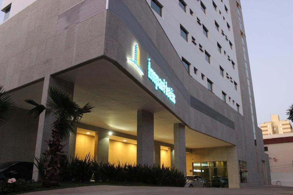 Hotel ímpar Suítes Expominas