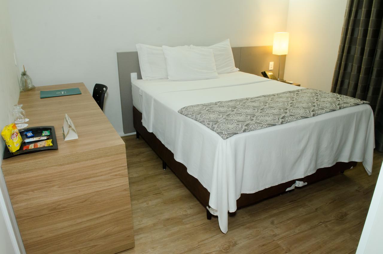 Hotel ímpar Suítes Expominas Belo Horizonte